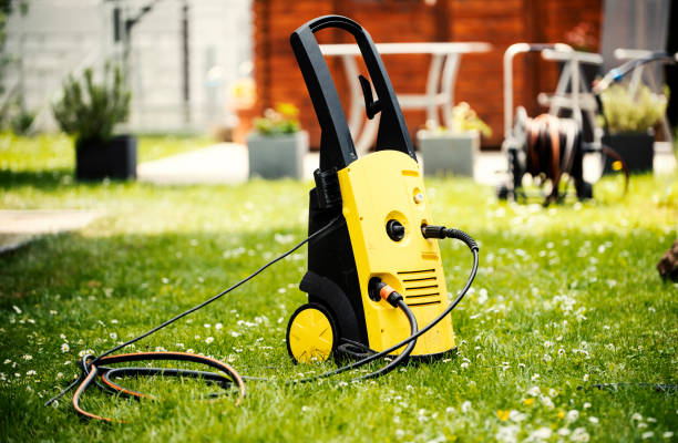 Reliable Yaphank, NY Pressure washing Solutions